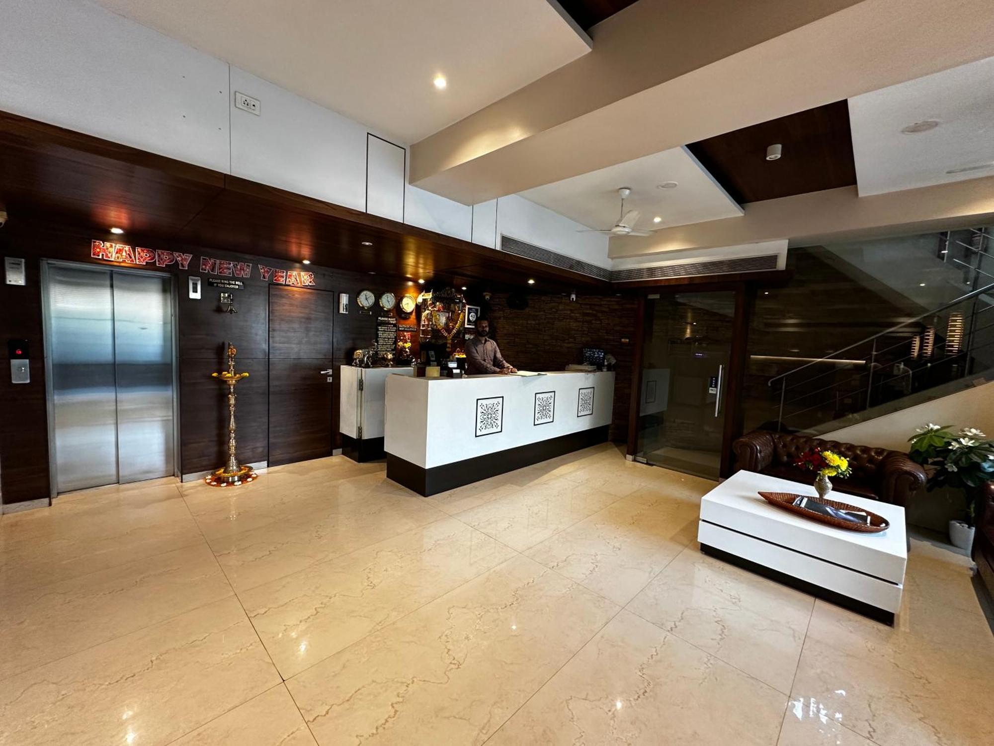 South Coast Hotel Wagle Estate Thane Exterior foto